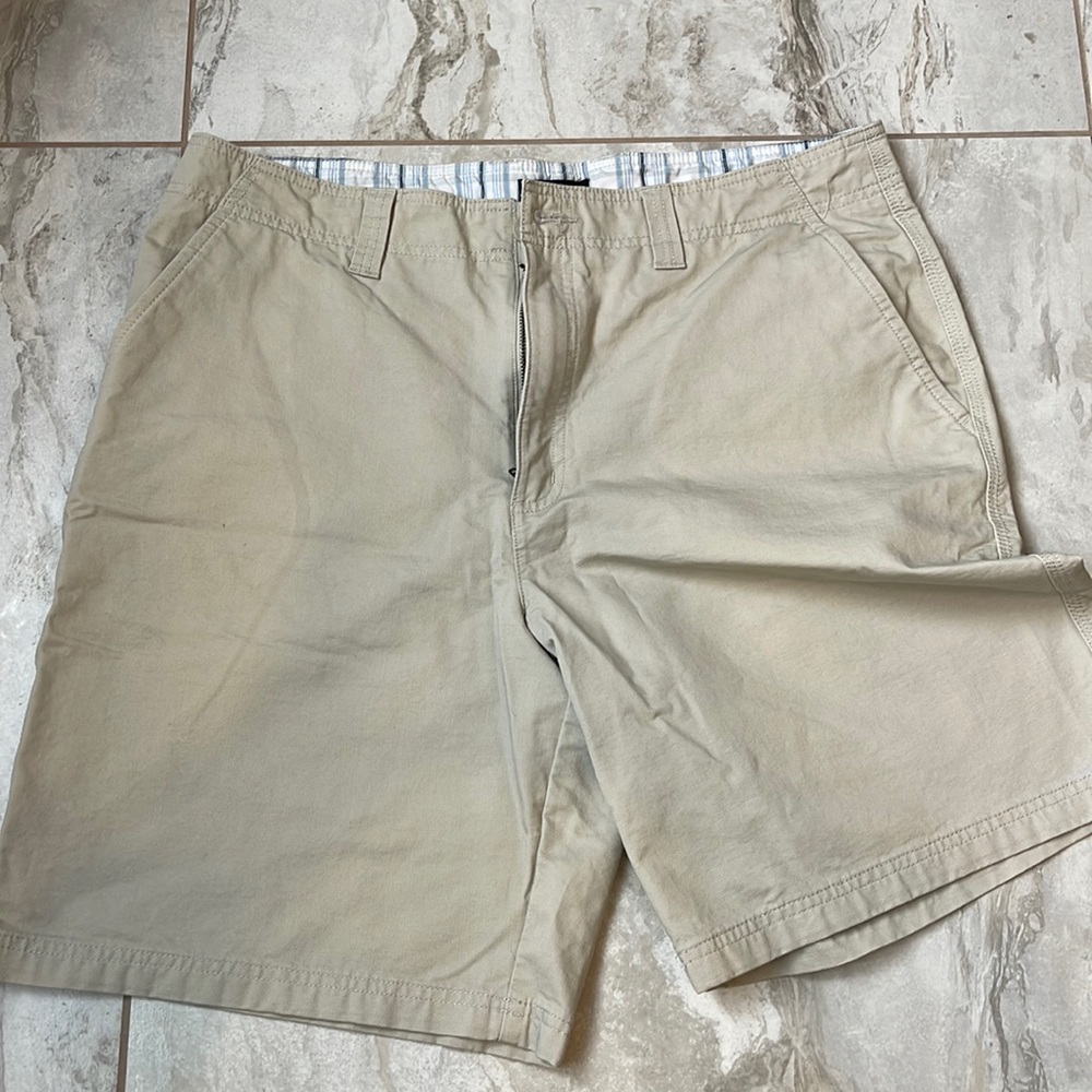 Men’s Beige Shorts